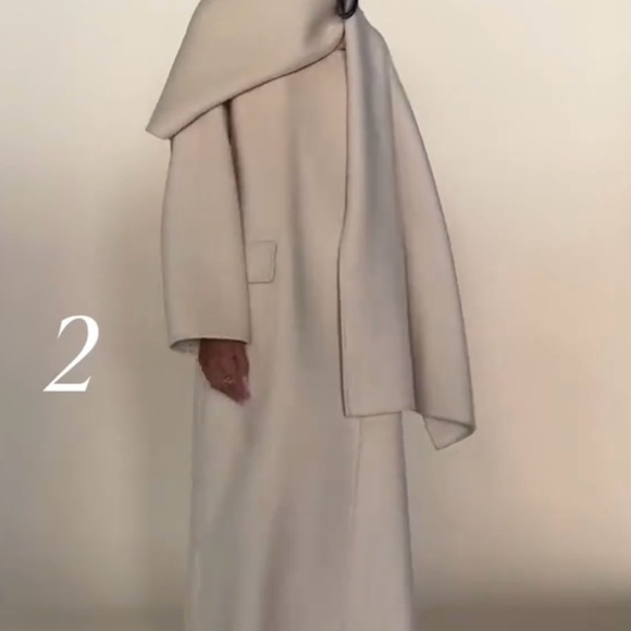 Banana Republic Double Faced Cape Coat - Picture 5 of 8